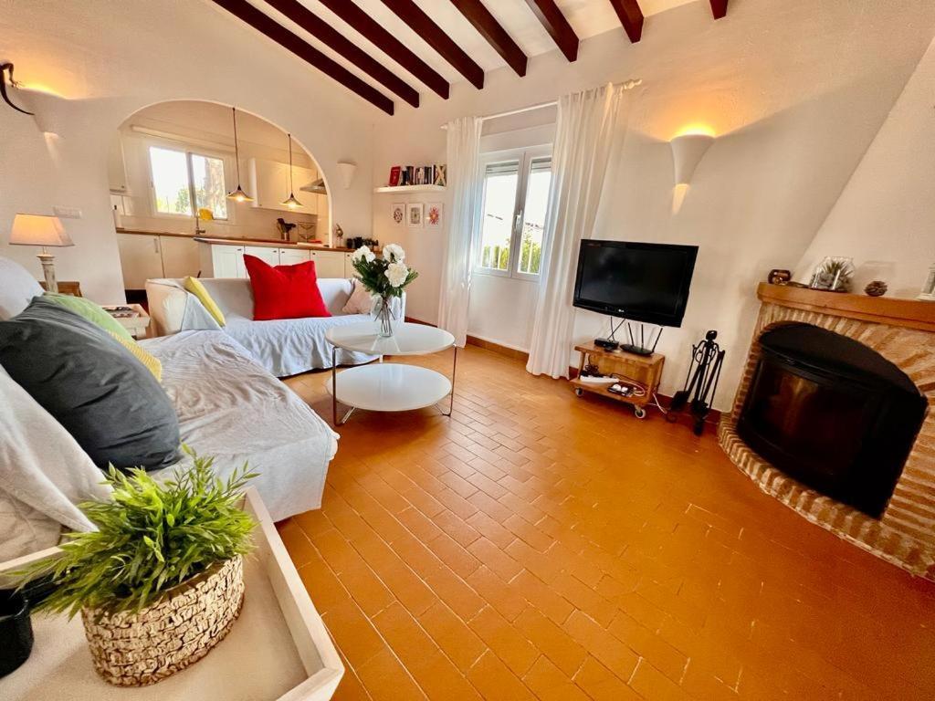 Cristina By Sun & Sea Homes Moraira Bagian luar foto